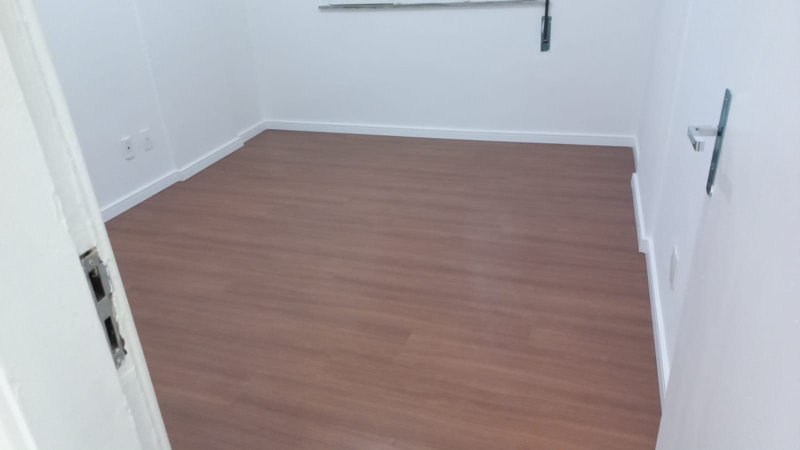 Piso Laminado Eucafloor Prime Click Nogueira Natural